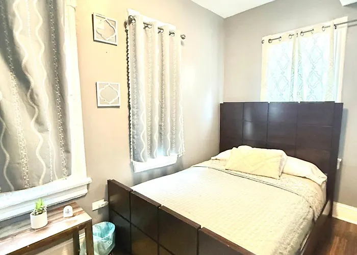 Coach Casa Penthouse - Minutes From Downtown *